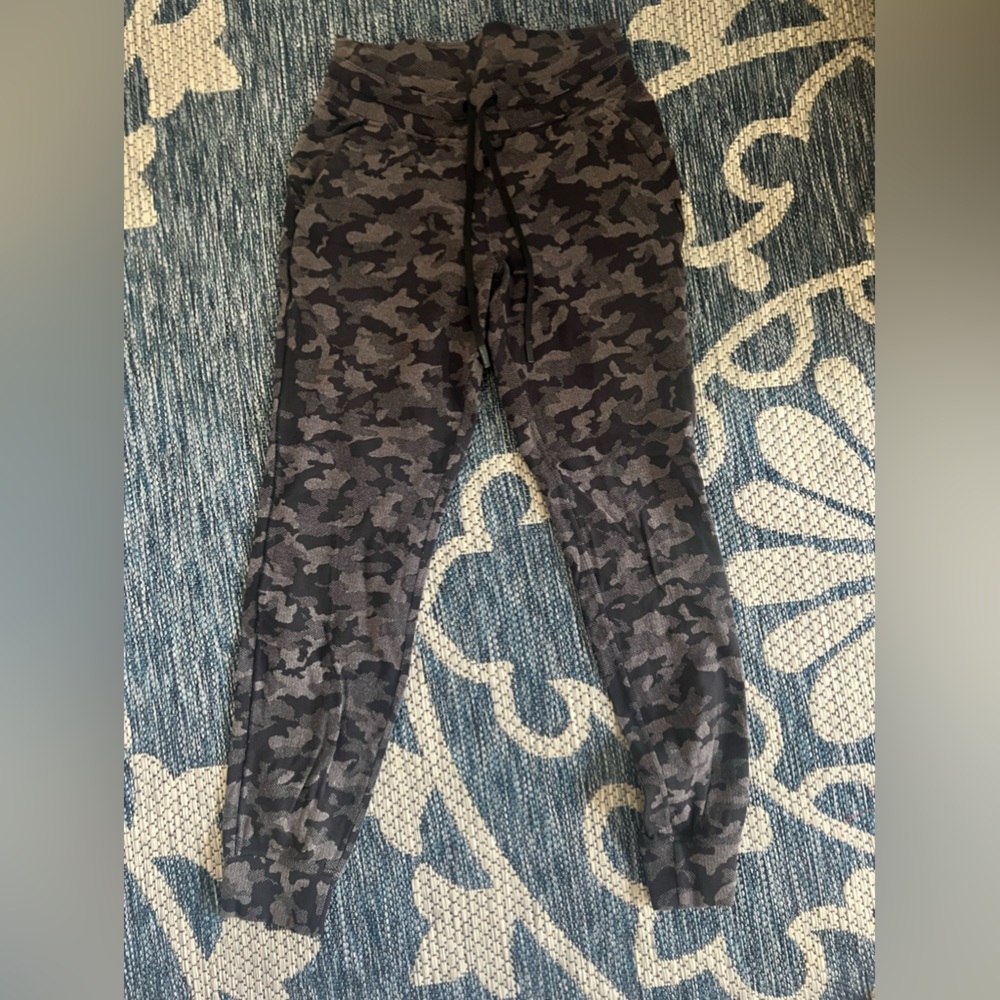 Lululemon Joggers
